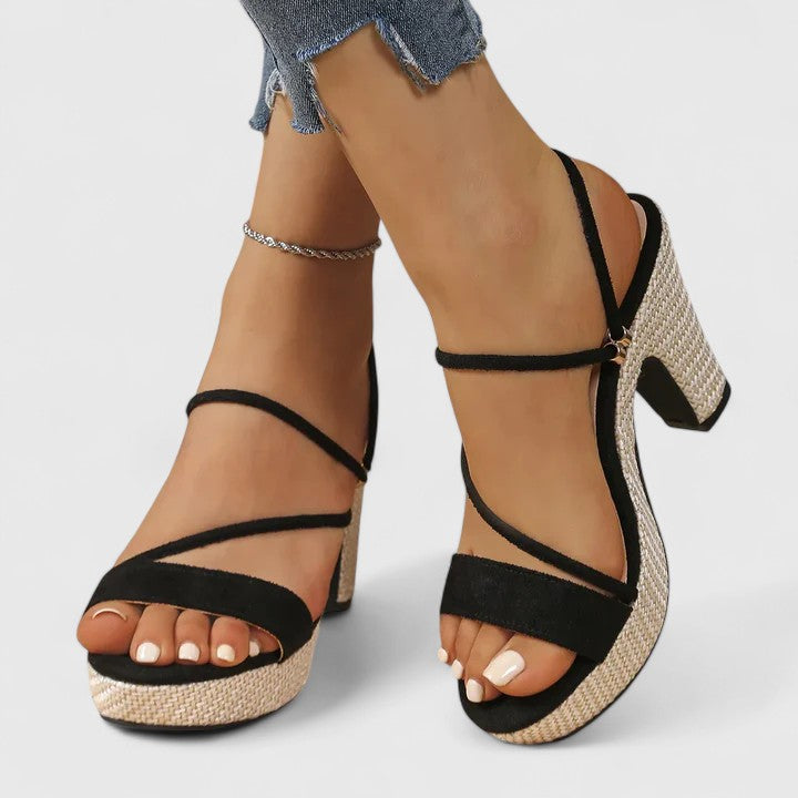 Mia | Tacchi Sofisticati